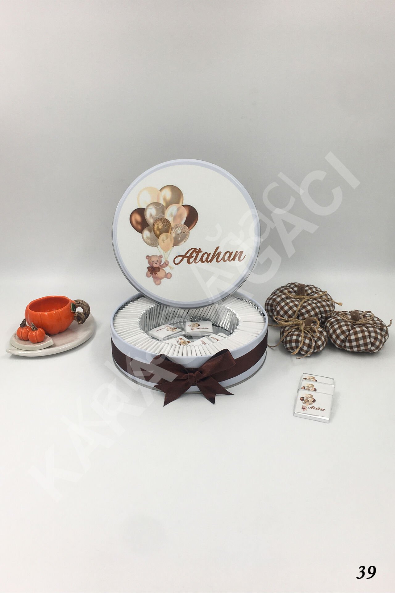 Ayıcıklı Balonlu Metal Kutu İsme Özel Çikolata KA39-3