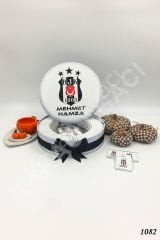 Beşiktaşlı Metal Kutu İsme Özel Çikolata KA1082