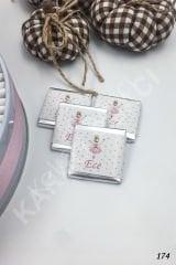 Pembe Perili Metal Kişiye Özel İsimli KA174