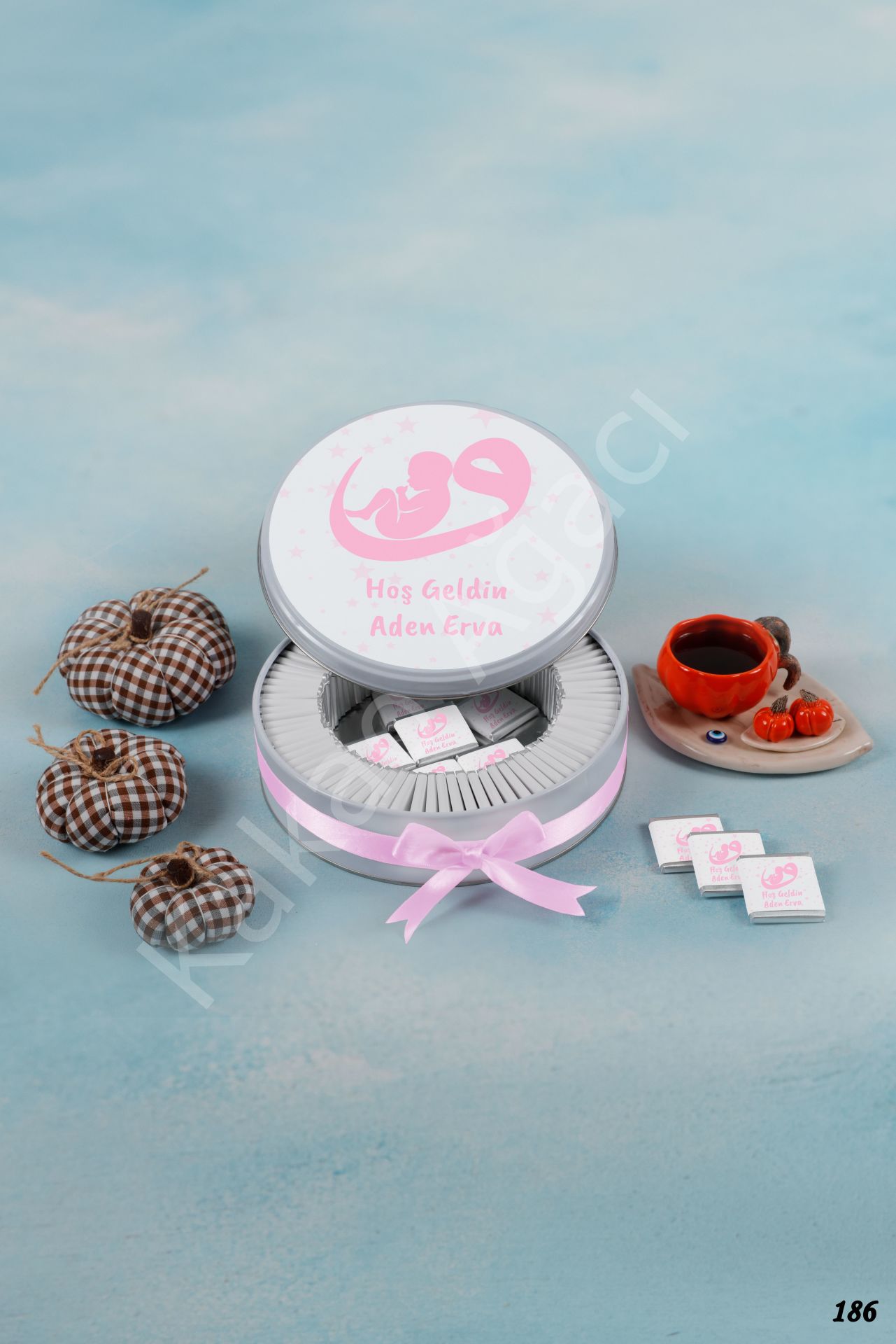 Vav Pembe Bebek Metal Kişiye Özel İsimli KA186