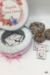 Mor ve Pembe Kelebek Çerçeveli Metal Kişiye Özel İsimli KA191