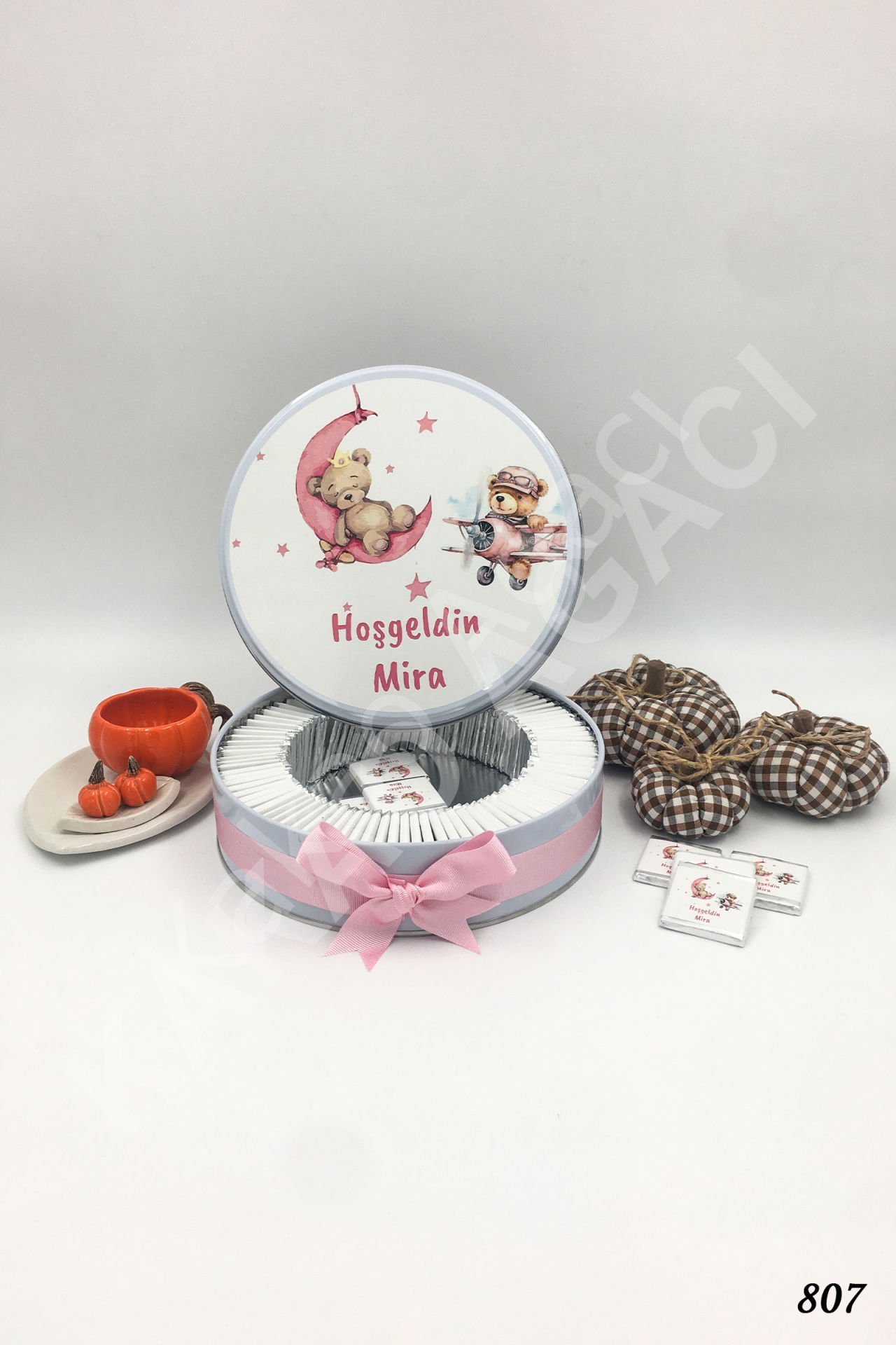 Pembe Ayıcıklı Metal Kutu İsme Özel Çikolata KA807