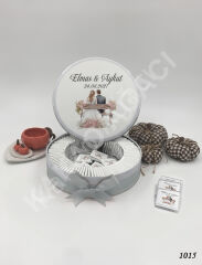 Gelin & Damat Metal Kutu İsme Özel Çikolata KA1015