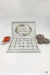 Gelin & Damat Beyaz Güllü Karton Kutu İsme Özel Çikolata KA75