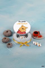 Winnie The Pooh Metal Kutu İsme Özel Çikolata KA1025
